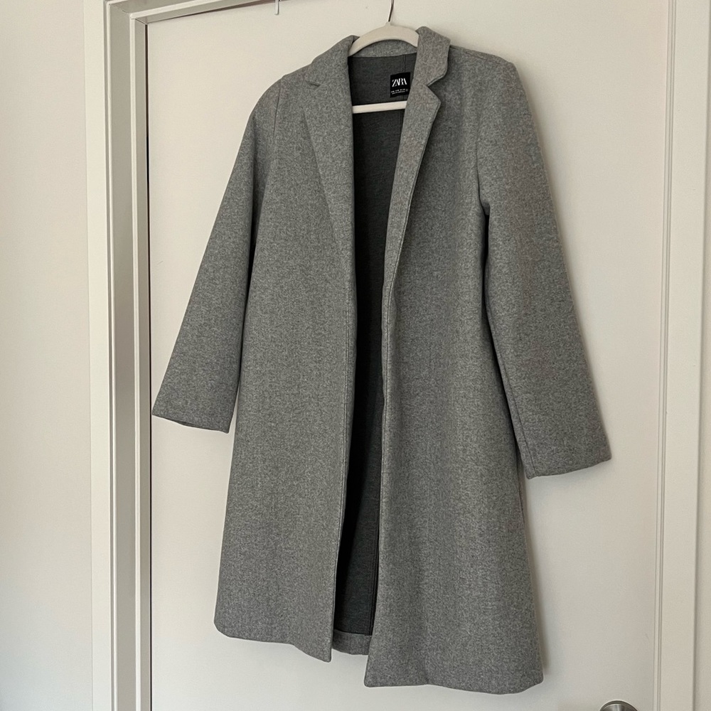 zara grey coat 🤍